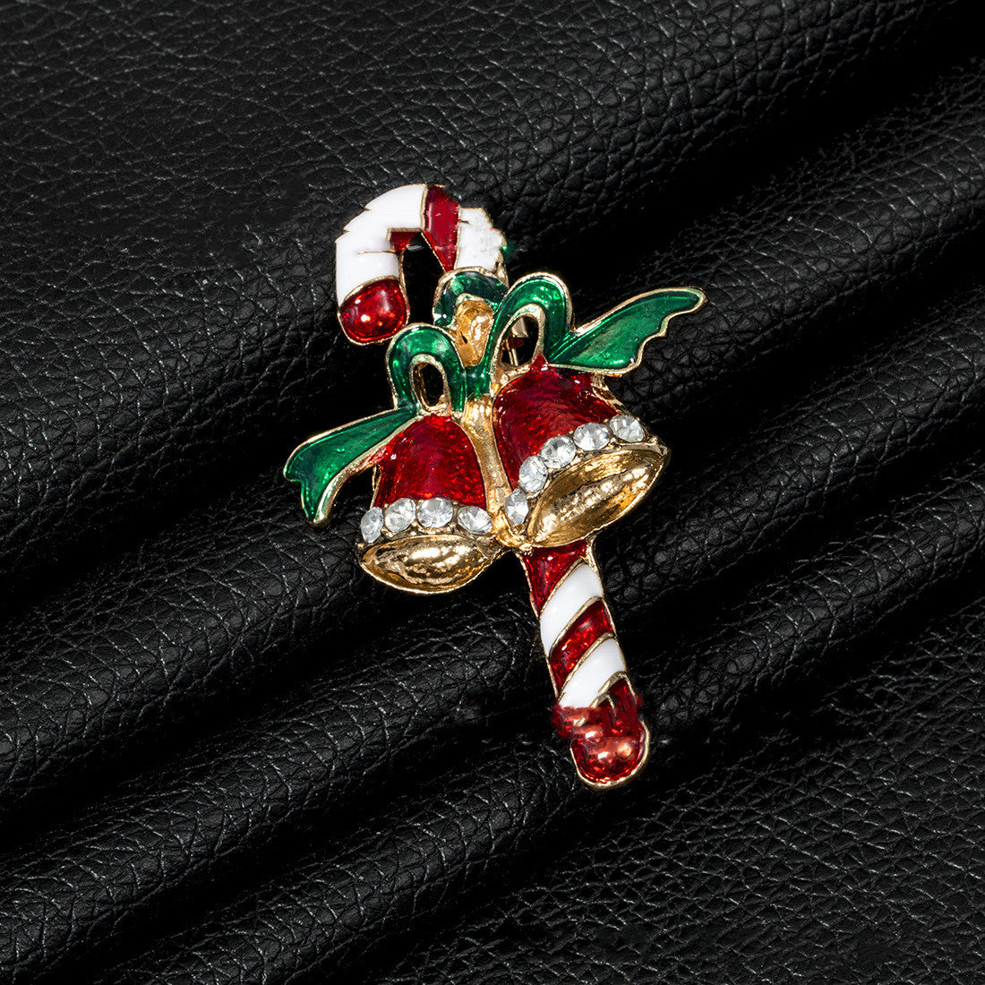 Good looking Alloy Christmas Brooch