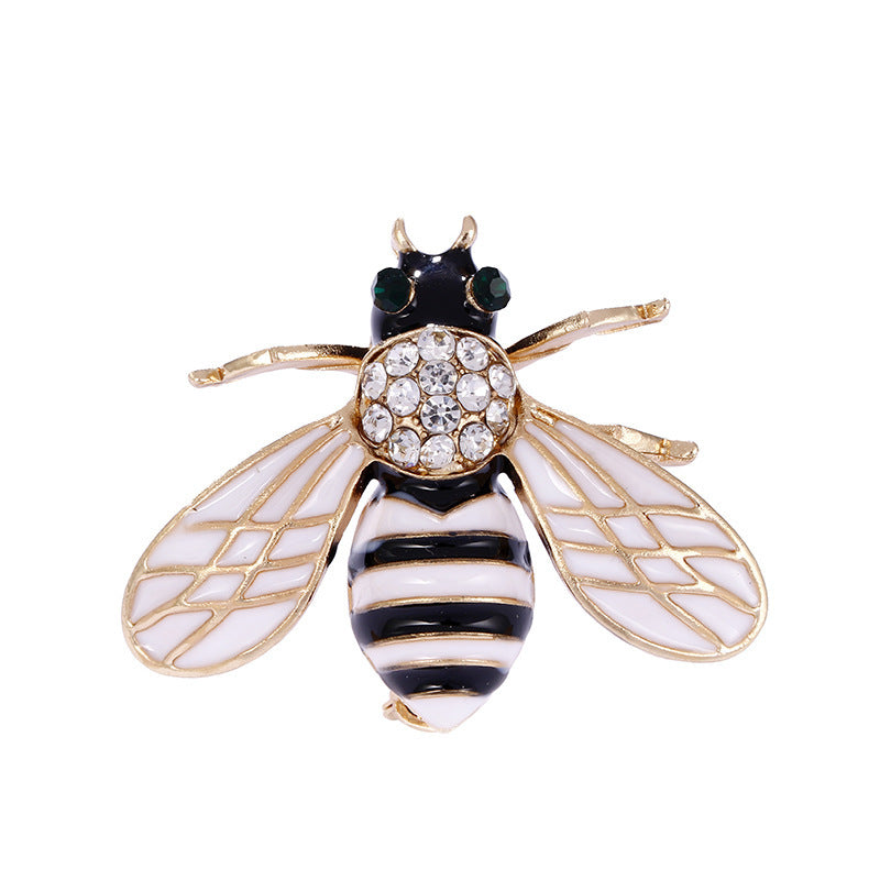 Amazing Bee Brooch