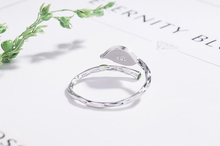 925 Sterling Silver Green Leaf Ring