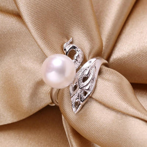 Bird Styled Pearl Ring