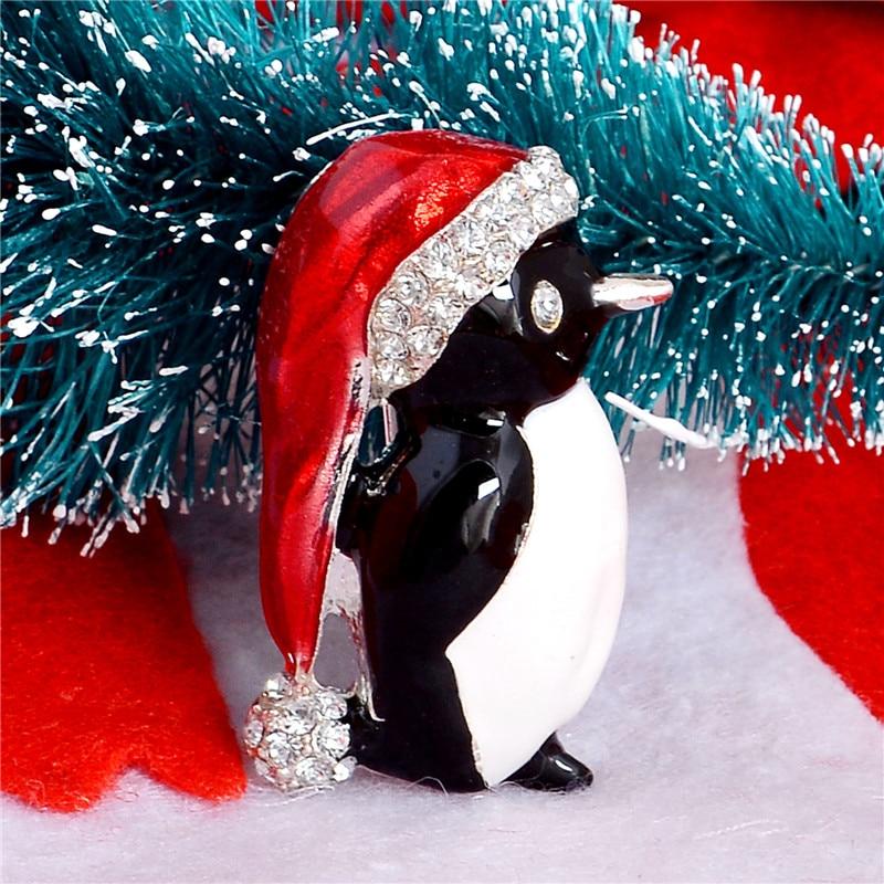 Lovely Little Penguin Christmas  Brooch