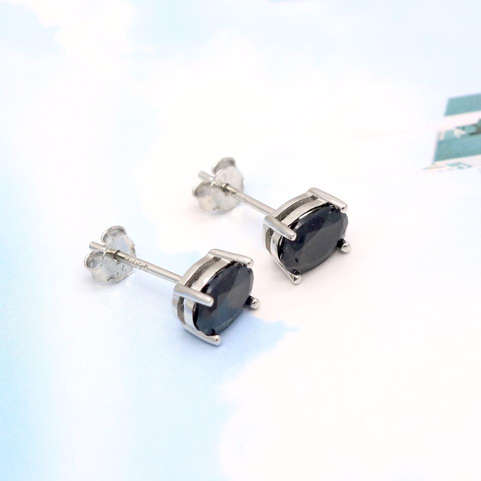 Large 1.7ct Natural Black Sapphire   Earring